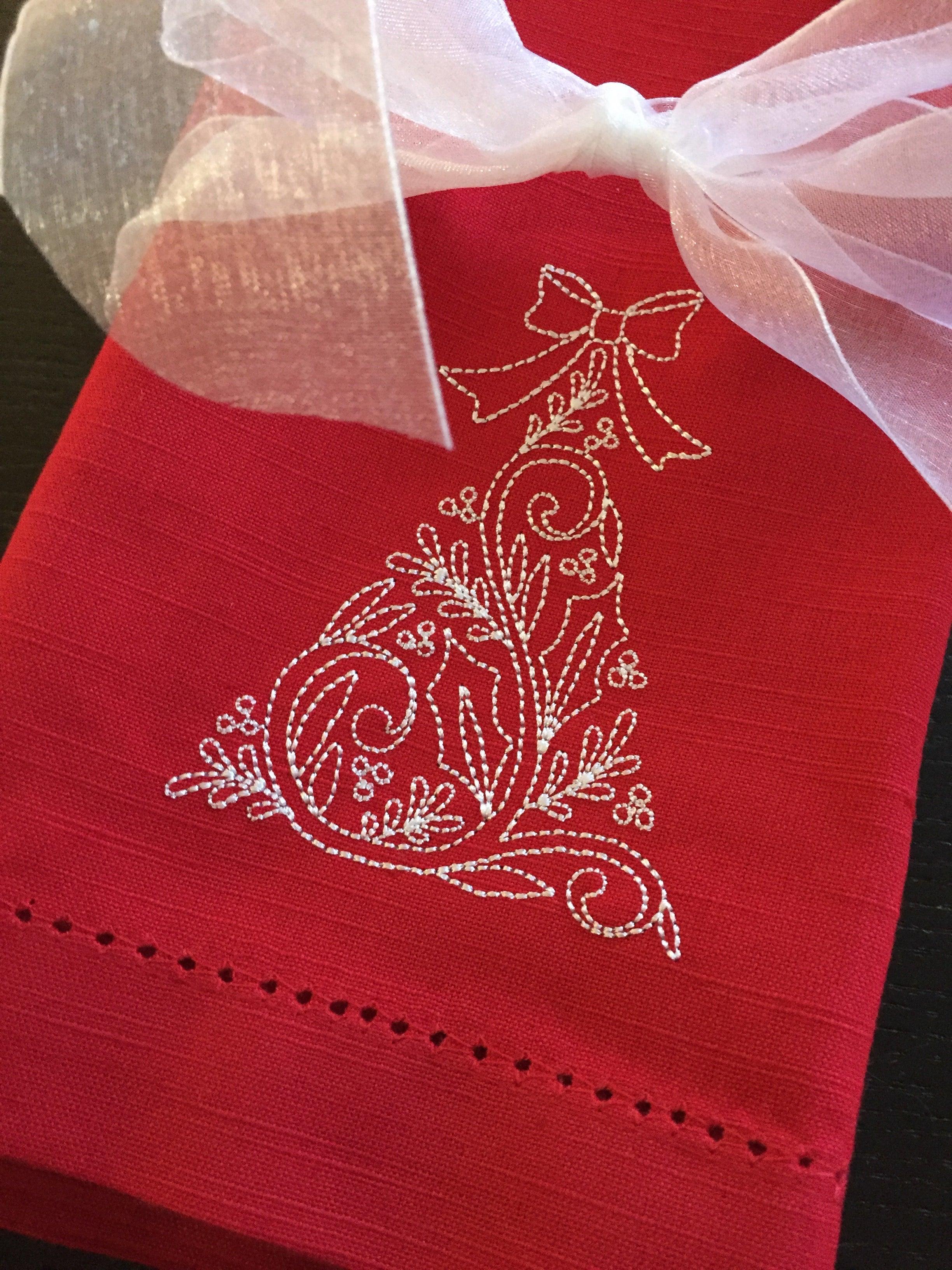 Elegant Christmas Tree Embroidered Cloth Napkins - Set of 4 napkins