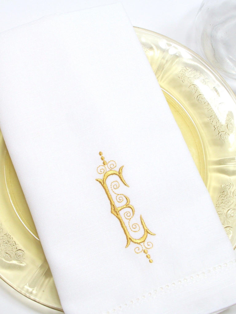 Elegant Monogrammed Cloth Napkins - Set of 4 dinner napkins - White Tulip Embroidery