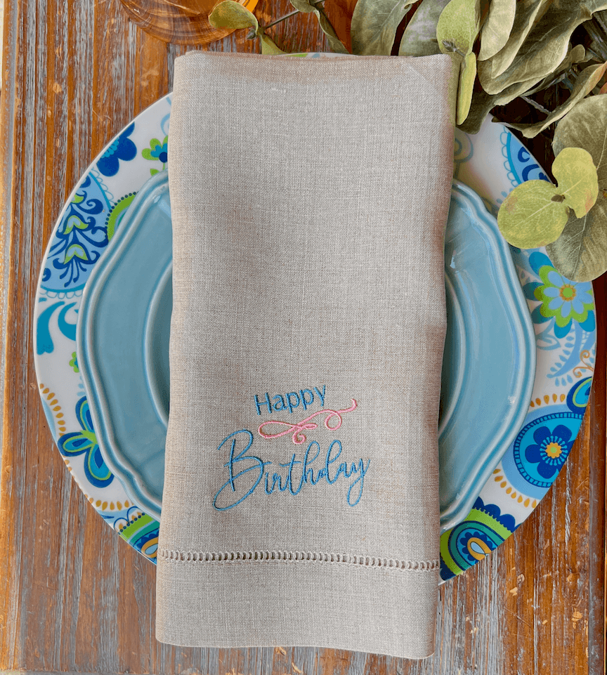 https://whitetulipembroidery.com/cdn/shop/products/happy-birthday-embroidered-cloth-napkins-set-of-4-napkins-white-tulip-embroidery-2.png?v=1676306953