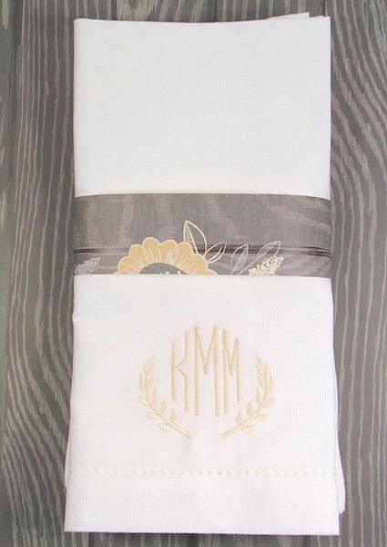 Leaf Monogrammed Laurel Embroidered Cloth Napkins - White Tulip Embroidery