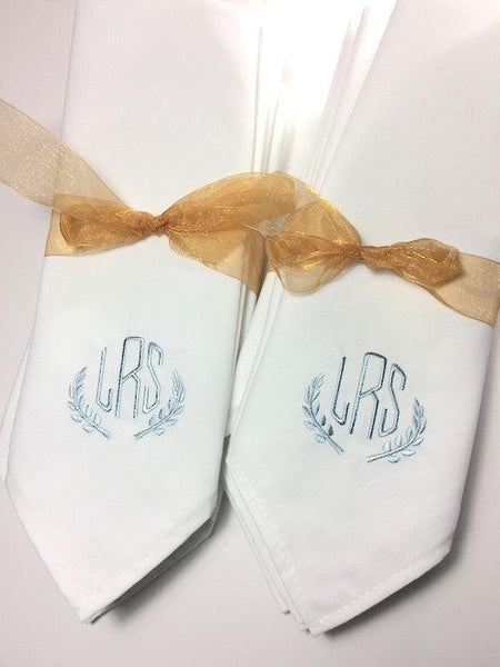 Laurel Leaf Monogrammed Embroidered Cloth Dinner Napkins – White