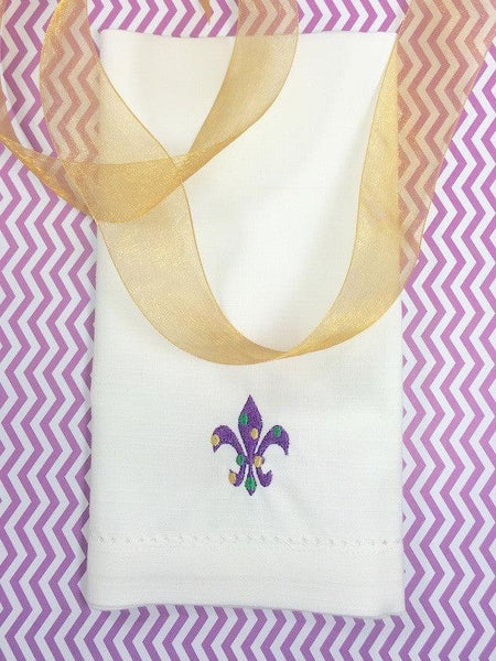https://whitetulipembroidery.com/cdn/shop/products/mardi-gras-fleur-de-lis-cloth-napkins-set-of-4-napkins-white-tulip-embroidery-2_grande.jpg?v=1676306794