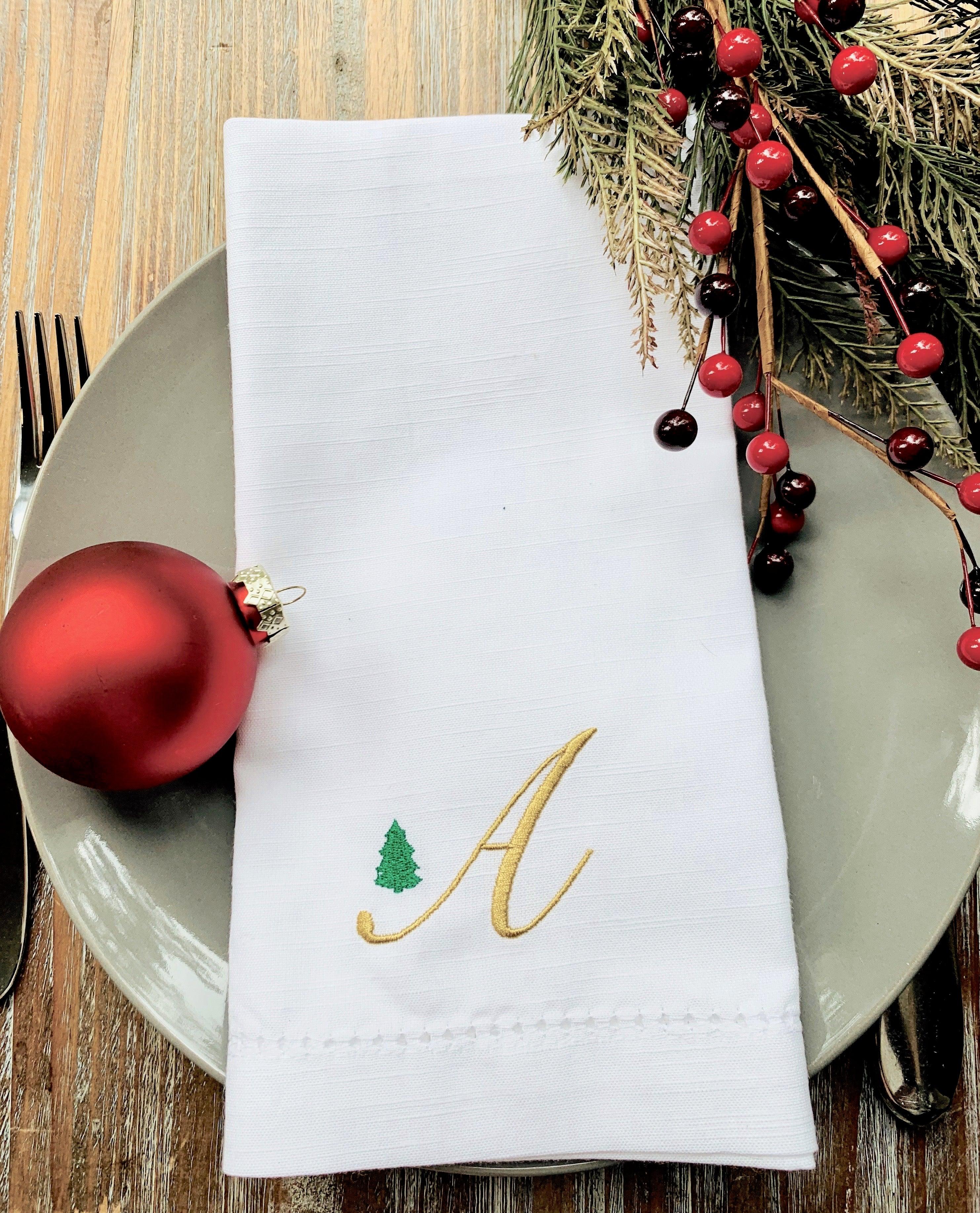 https://whitetulipembroidery.com/cdn/shop/products/monogrammed-christmas-tree-embroidered-cloth-napkins-set-of-4-napkins-white-tulip-embroidery-3.jpg?v=1676308251
