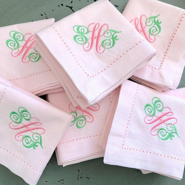 Monogrammed Pink Napkins - Set of 4 dinner pink napkins - White Tulip Embroidery