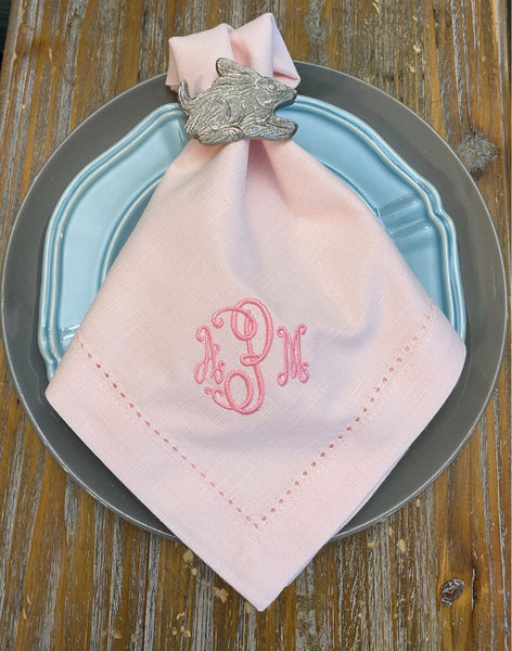 Monogrammed Pink Napkins - Set of 4 dinner pink napkins - White Tulip Embroidery
