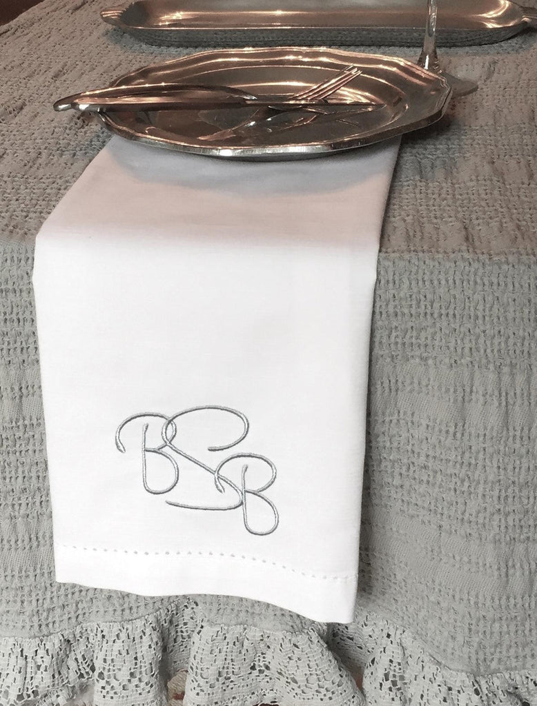 Paris Monogrammed Cloth Dinner Napkins - Set of 4 napkins - White Tulip Embroidery