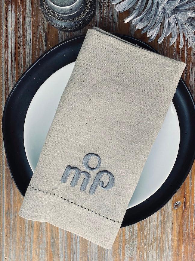 Pop Monogrammed Cloth Dinner Napkins - Set of 4 napkins - White Tulip Embroidery