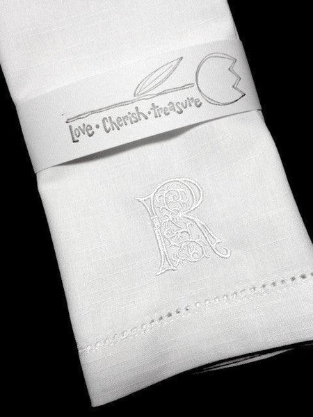 Rachael Monogrammed Embroidered Cloth Napkins - Set of 4 napkins – White  Tulip Embroidery