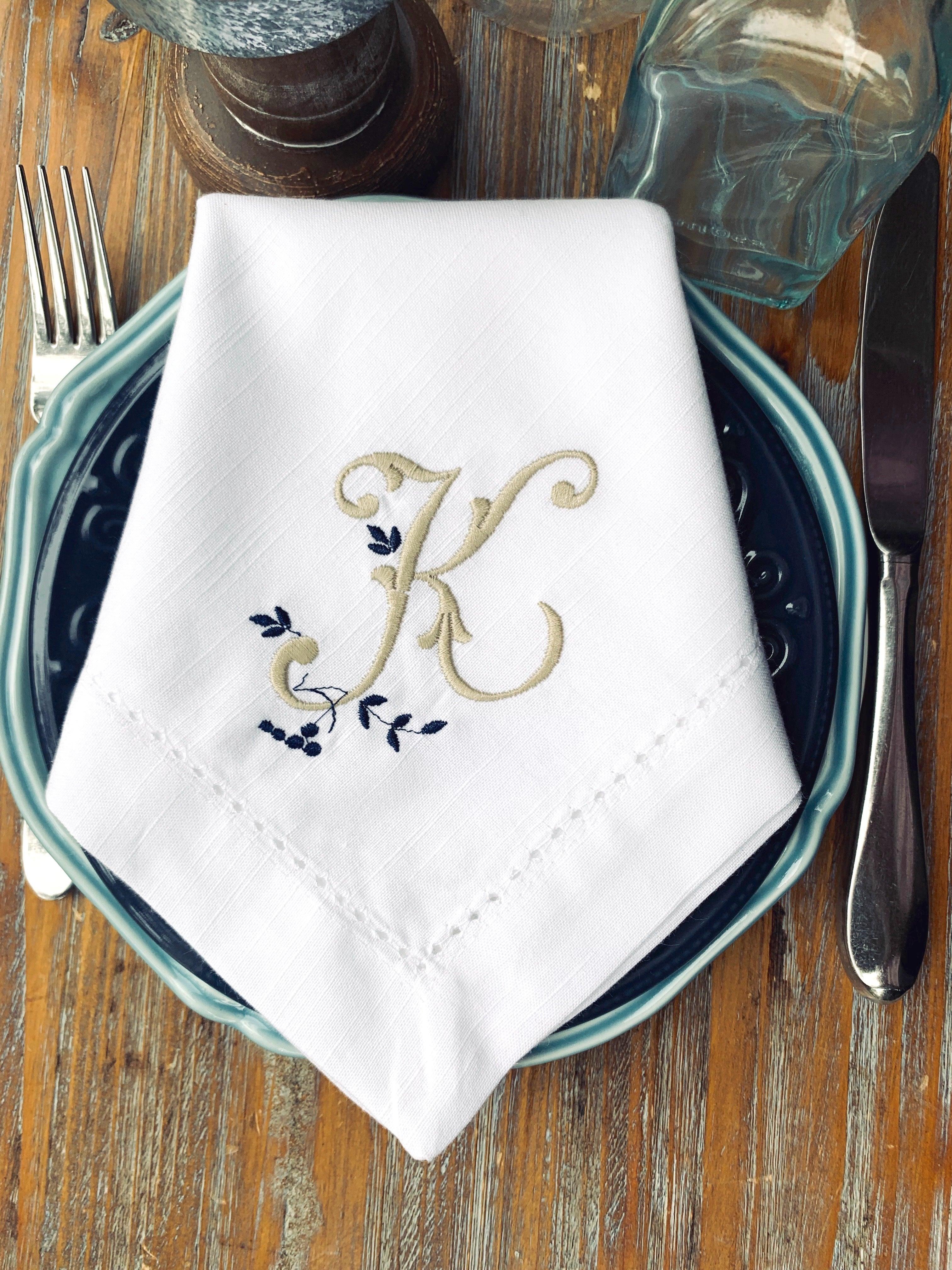 Rachael Monogrammed Embroidered Cloth Napkins - Set of 4 napkins – White  Tulip Embroidery