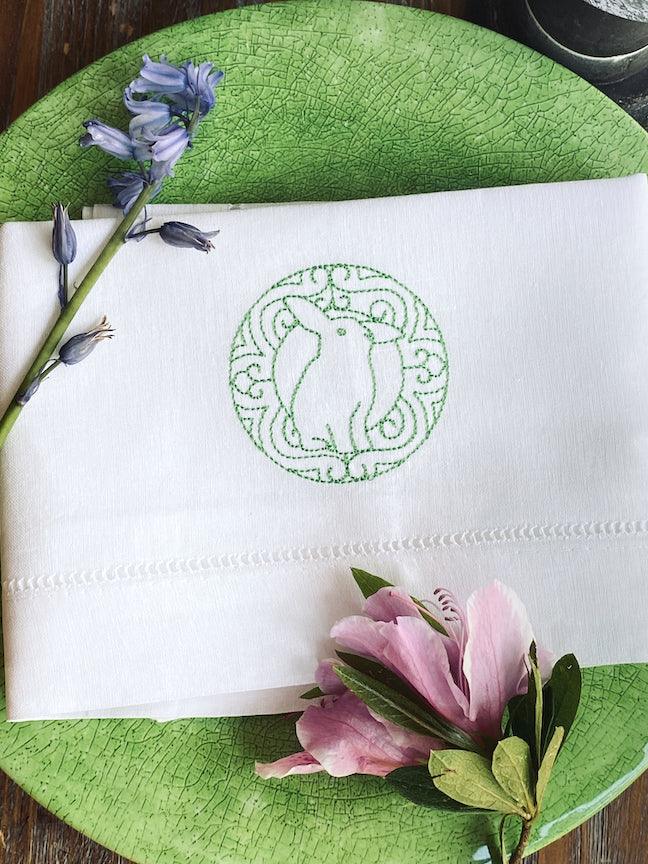 Swirl Easter Bunny Cloth Napkins, Bunny Embroidered Cloth Napkins /Set of 4 - White Tulip Embroidery