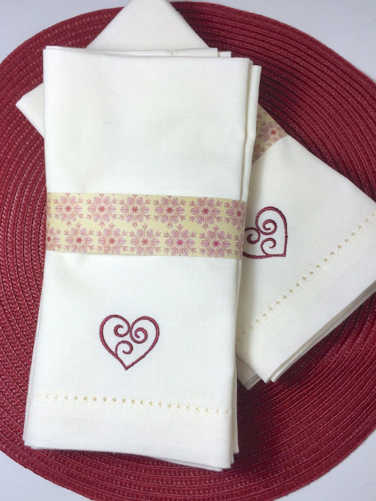 Swirl Heart Valentine's Day Cloth Napkins - White Tulip Embroidery