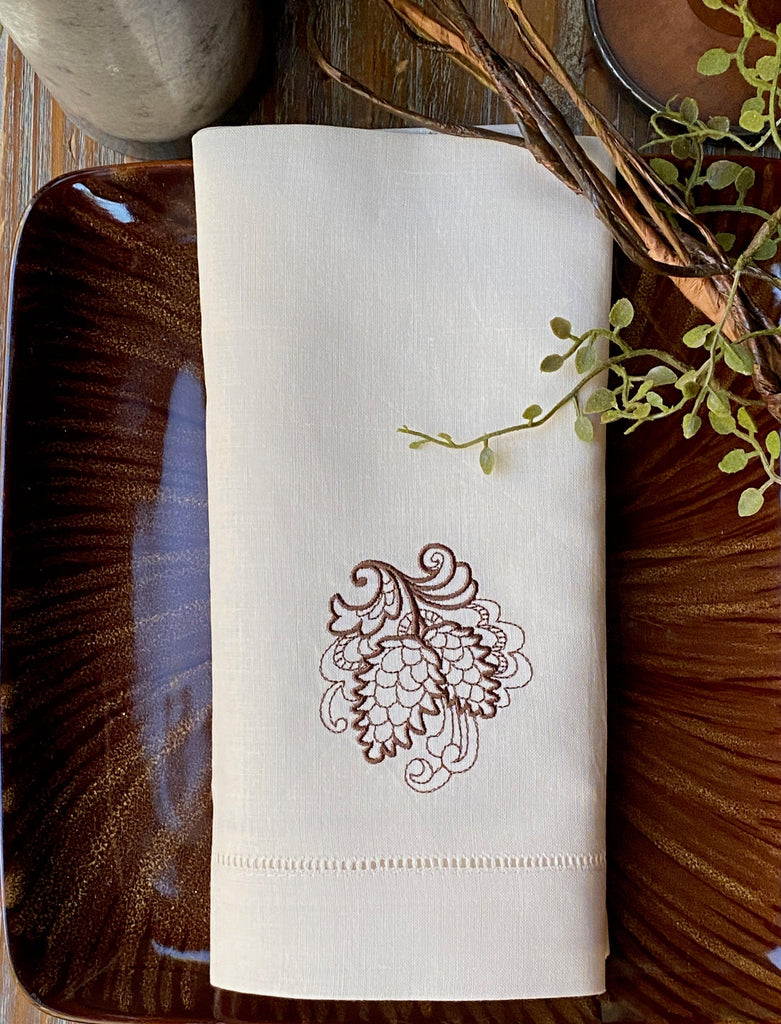 Swirl Pine Cone Christmas Cloth Napkins - Set of 4 napkins - White Tulip Embroidery