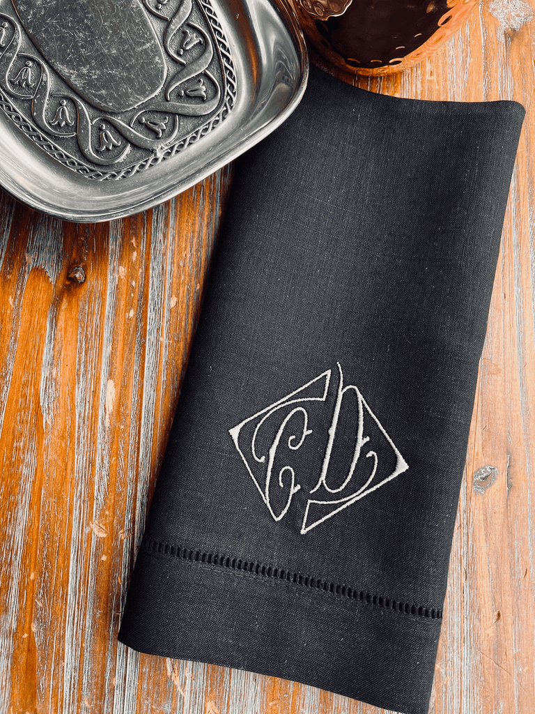 Triangle Double Initial Monogrammed Cloth Napkins - Set of 4 Duogram Napkins - White Tulip Embroidery