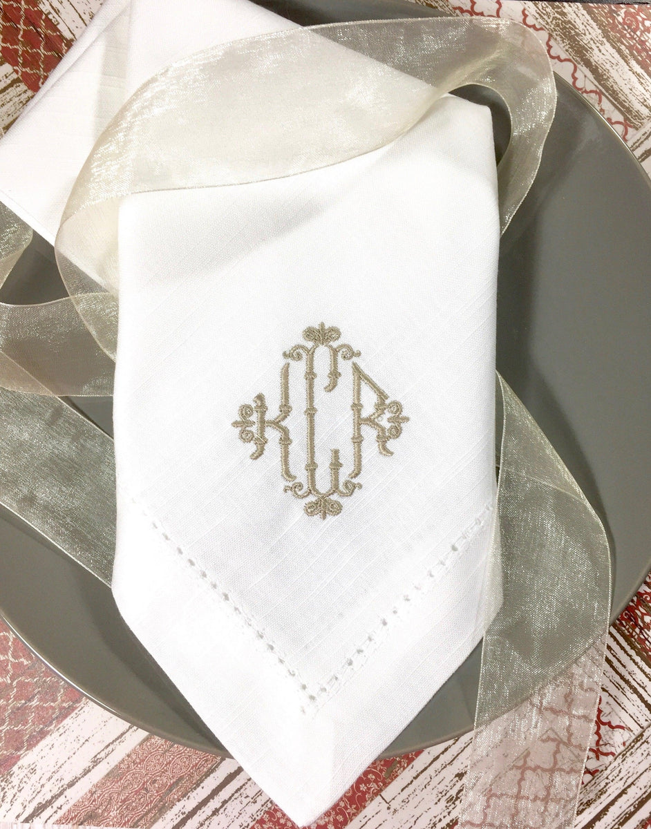 Wicker Monogrammed Cloth Dinner Napkins - Set of 4 napkins – White ...